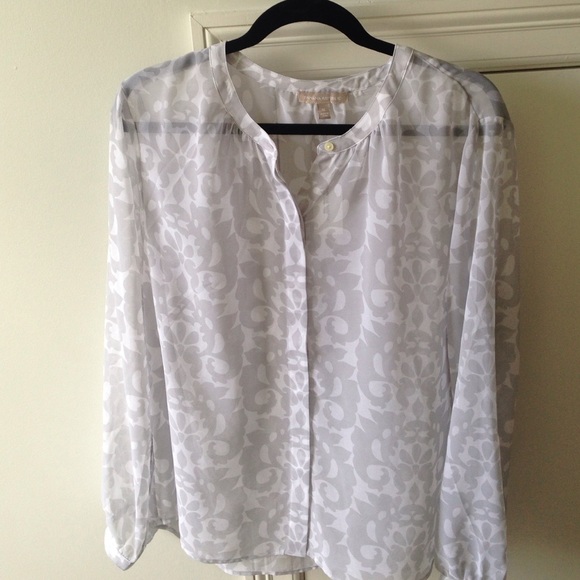 NWT Banana Republic Long-Sleeve Button-down