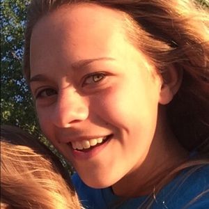 Meet your Posher, Carly