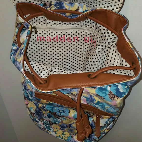 Madden girl floral print convertible top backpack - Picture 2 of 3