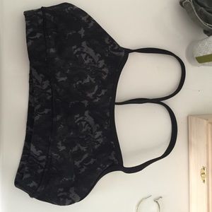 Lululemon Size 4 bra