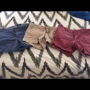 3 pairs of American eagle shorts