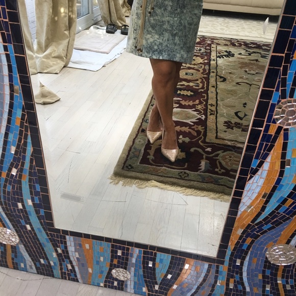 Shoes/Pumps - Picture 4 of 4