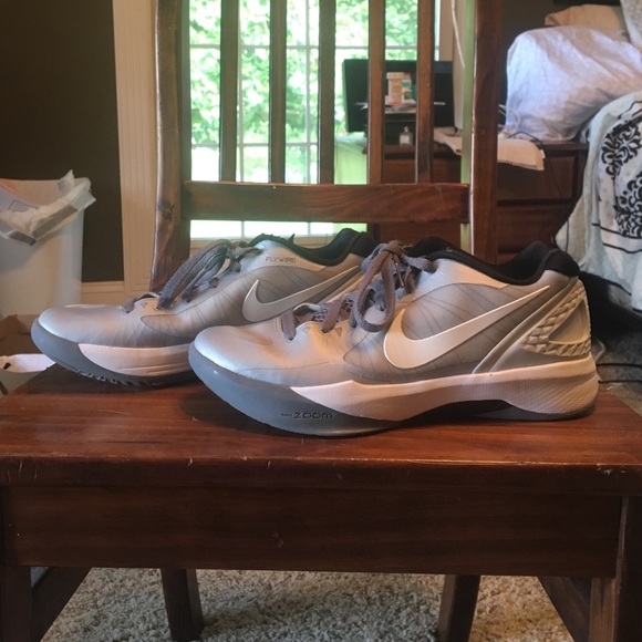 Nike Zoom Hyperspike Volleyball shoes. Size 10 US