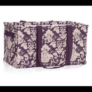 Deluxe utility tote from 31! Brand new!