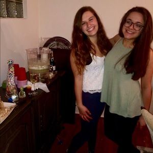 Meet your Posher, Shoshanna