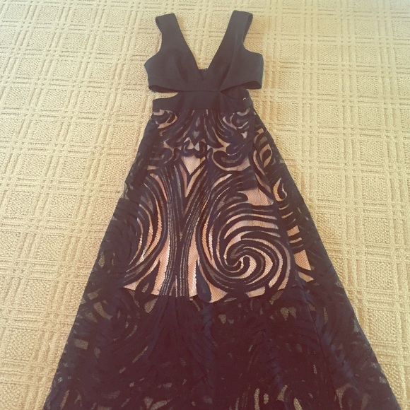 BCBG sz 6 Marilyn Evening Dress black Worn once