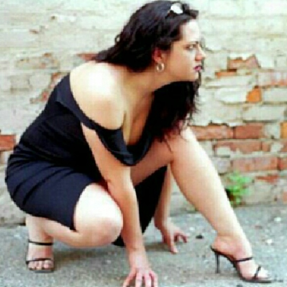 Meet Your Posher. - Picture 4 of 4