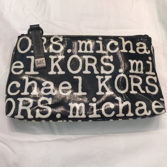 Michael Kors Cosmetic Bag (Medium Size)