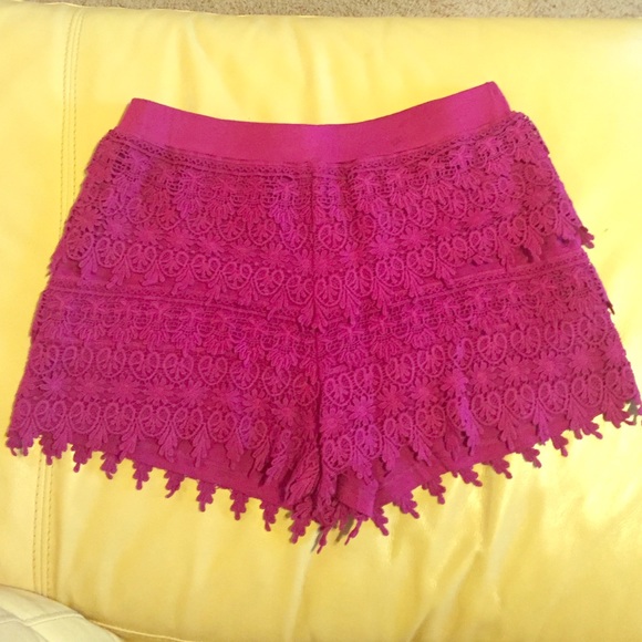 Crocheted shorts