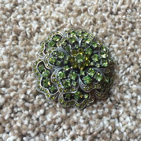 Beautiful green pin