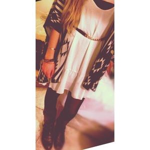 Trendy gold and black belt