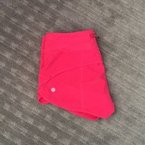 LULULEMON 4 WAY STRECH SHORTS
