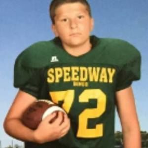 Meet your Posher, Logan