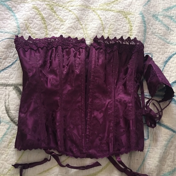 Corset