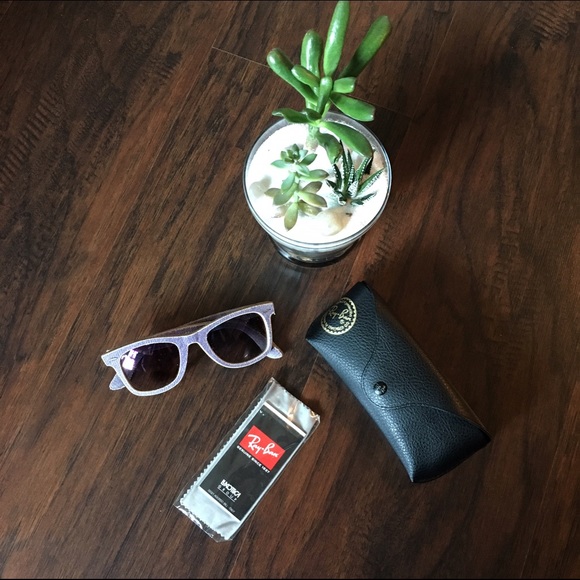 🎉NEW ITEM🎉 Ray-Ban Denim Wayfarer