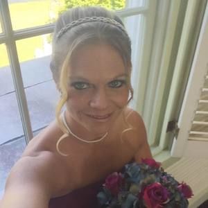 Meet your Posher, Dana