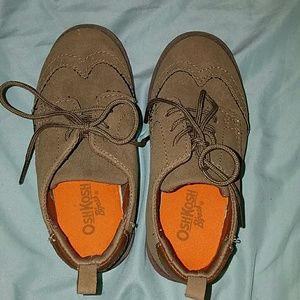 Oshkosh shoes