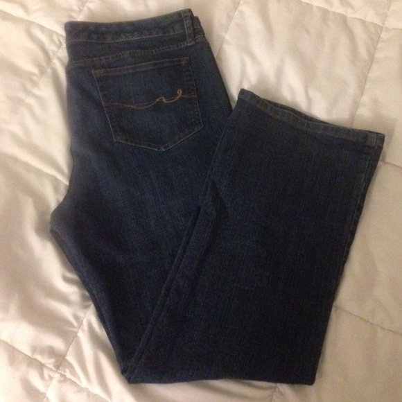 St John's Bay Bootcut Jeans - Picture 1 of 2
