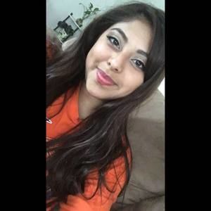 Meet your Posher, Arly