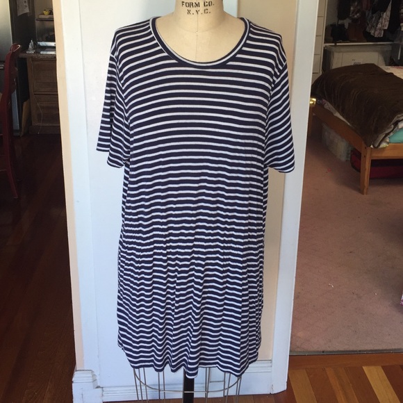 T-shirt dress