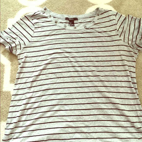 Forever 21 stripped t-shirt with studded color.
