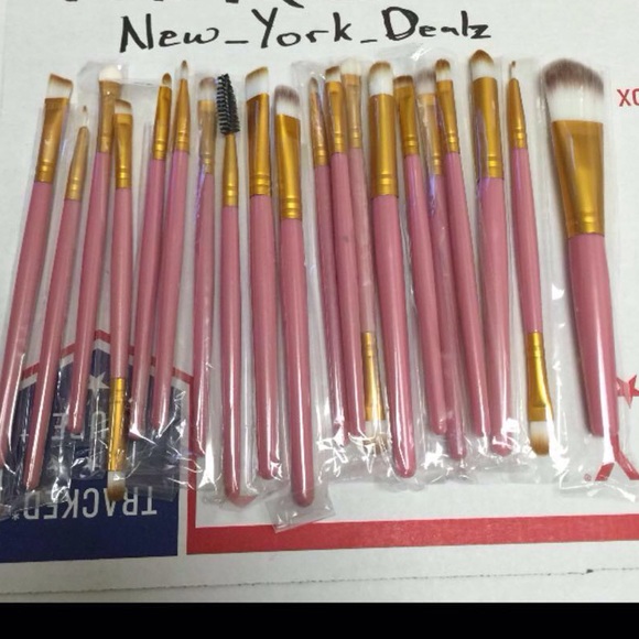 20pcs Cosmetic Makeup Brushes Set Tools. Pink - Picture 4 of 4