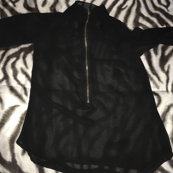 Black top long sleeve