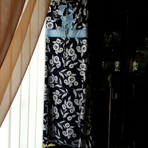 Ann Taylor Loft Dress ****
