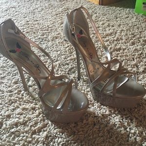 Nude heels. Brand new