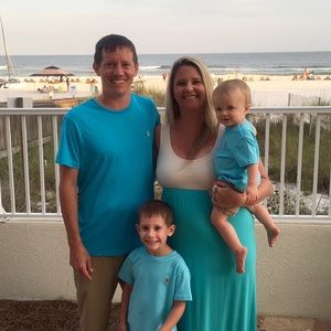 Meet your Posher, Kendra