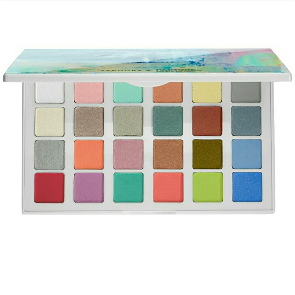 Sephora x Pantone Pallete