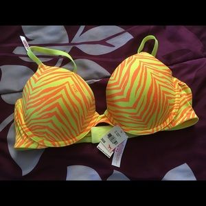 Victoria's Secret PINK bra