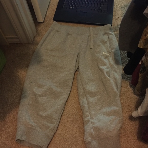 Reebok half joggers