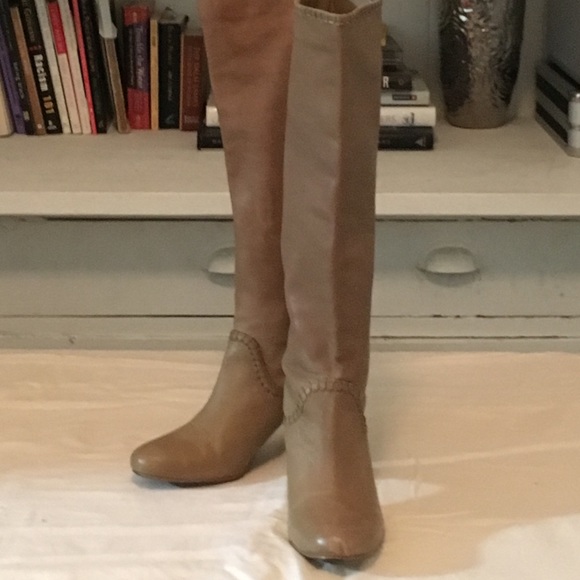 Max Studio leather boots