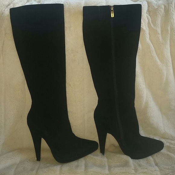 Colin Stuart boots black NWOT 2.5 inch heels