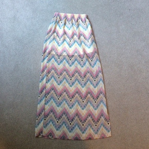 Maxi skirt