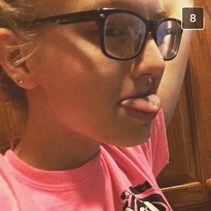 Meet your Posher, Cassie