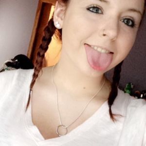 Meet your Posher, Annie