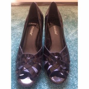 Hardly Worn Black Heels Size 8 1/2