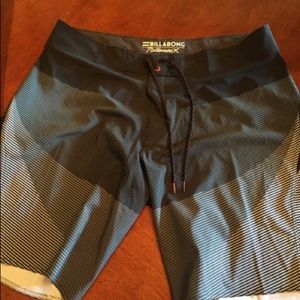 Men's Billabong swim trunks. Size 40.