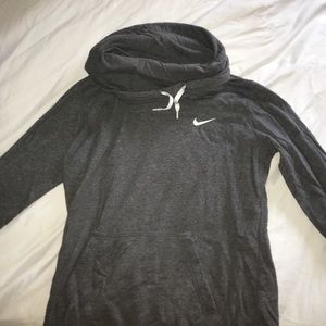 Nike Funnelneck sweatshirt