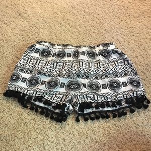 Black and white patterned flowy shorts