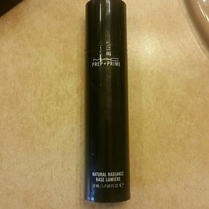 MAC Natural Radiance Prep+Prime (RADIANT PINK)