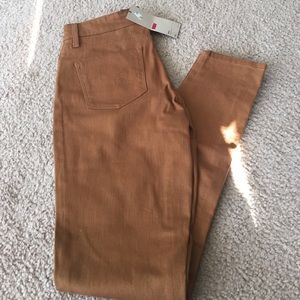 Women's High Rise Levi's