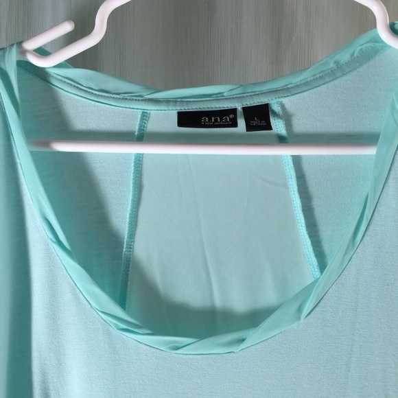 Ana large - Picture 2 of 3