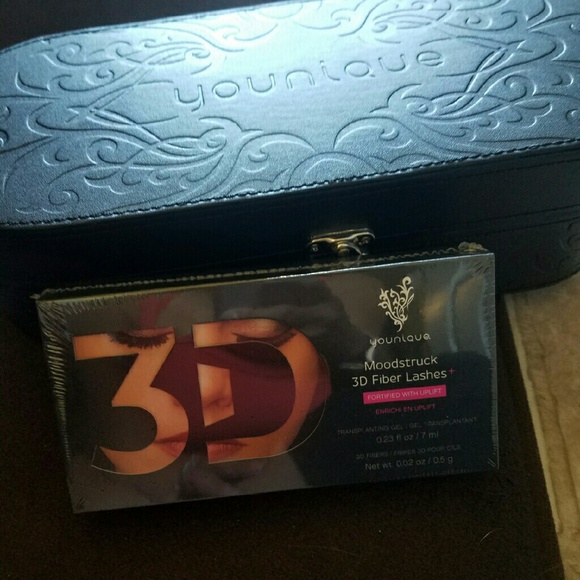(Sold) Younique 3D lashes