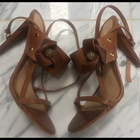 LAMB, GWEN STEFANI AT HER BEST, NEUTRAL SANDALS - Picture 3 of 5