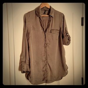 $68 Khaki/Olive Tunic Top Size XL