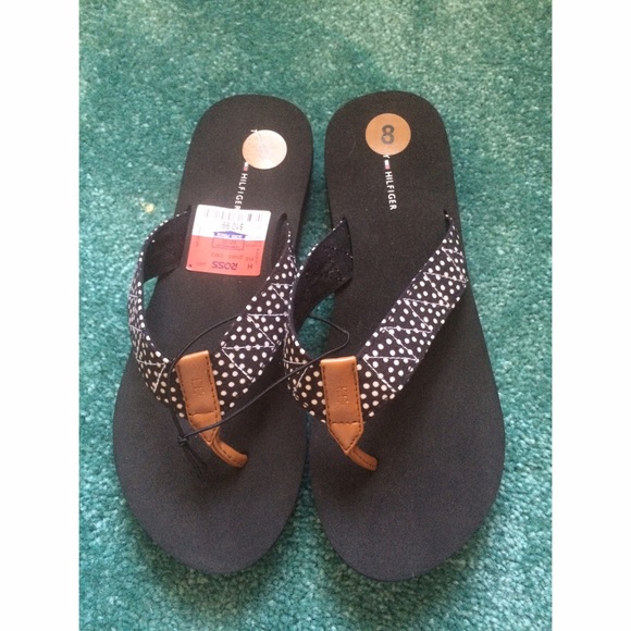 11 new with tags Tommy Hilfiger Men Summer Rubber flip flop size 9