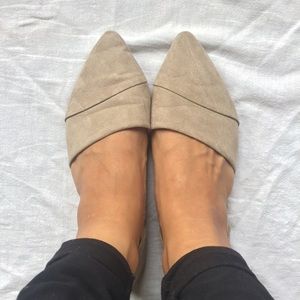 Chinese Laundry Easy Does It Flats in Gray